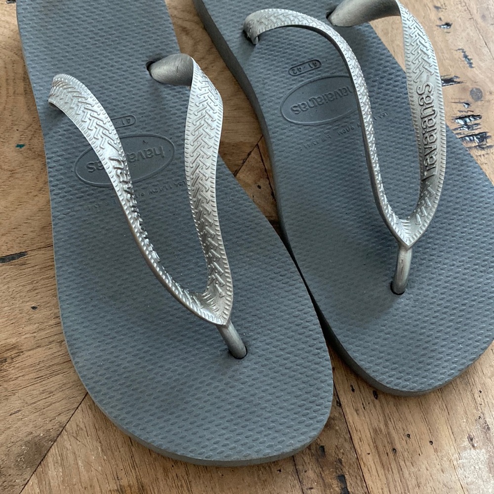 Havaianas New grey metallic flip flop